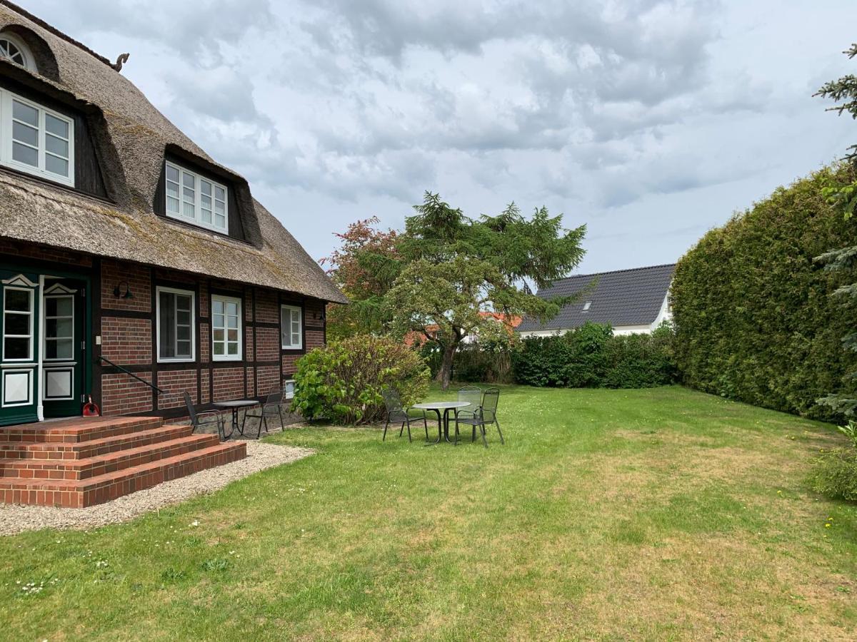 Reet Und Meer Beckerwitz Hohenkirchen  Extérieur photo